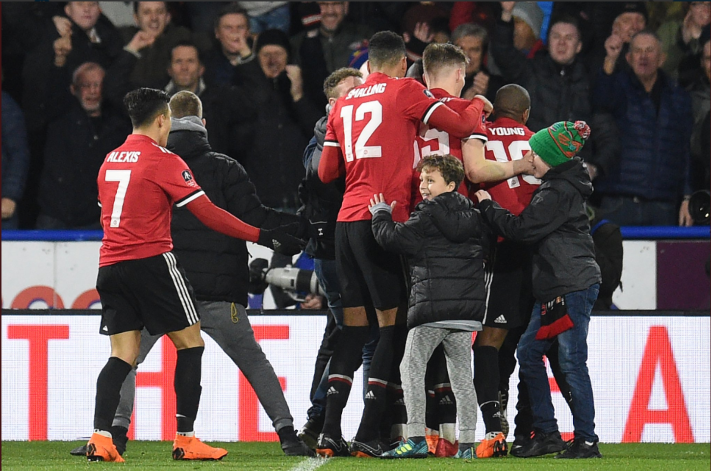 “Καθάρισε” το…θωρηκτό