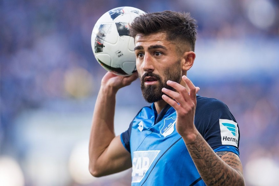 Βλέπουν Ντεμίρμπαϊ Άρσεναλ και Λίβερπουλ