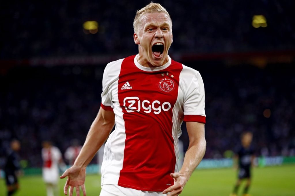 Και η Τότεναμ για Φαν Ντε Μπεκ!