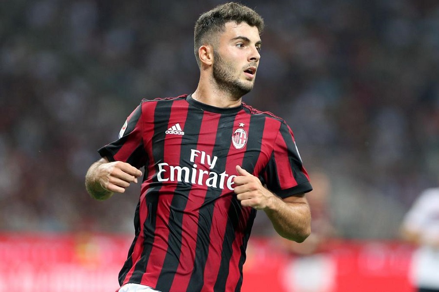 Ετοιμάζει βαλίτσες για Πρέμιερ Λιγκ ο Κουτρόνε!