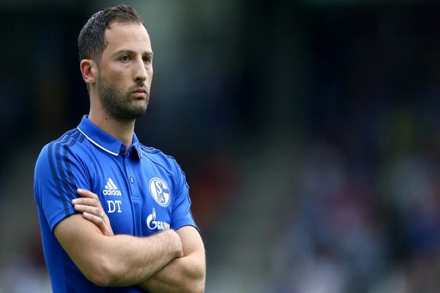 Το Champions League… “κρατάει” τον Τεντέσκο στη Σάλκε!