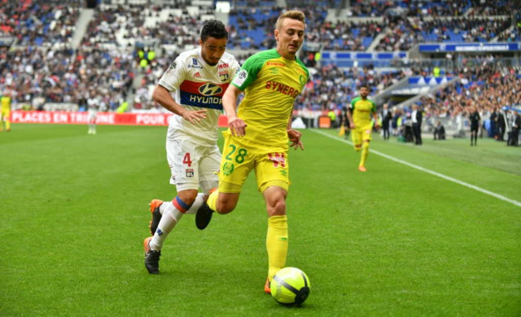 Φουλάρει για ομίλους η Λυών