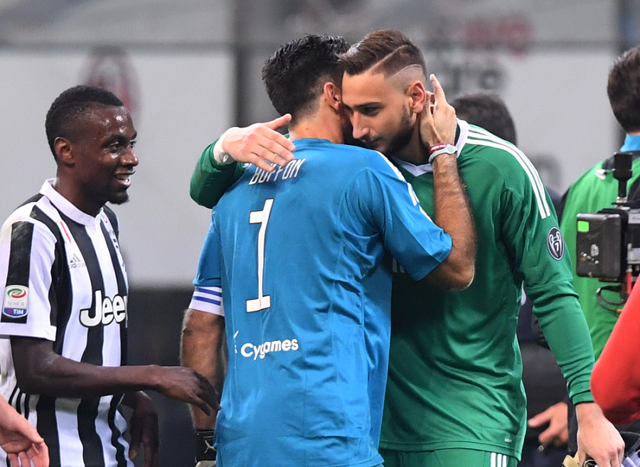 Υπέροχη στιγμή με τον Μπουφόν να παρηγορεί τον Ντοναρούμα (vid)