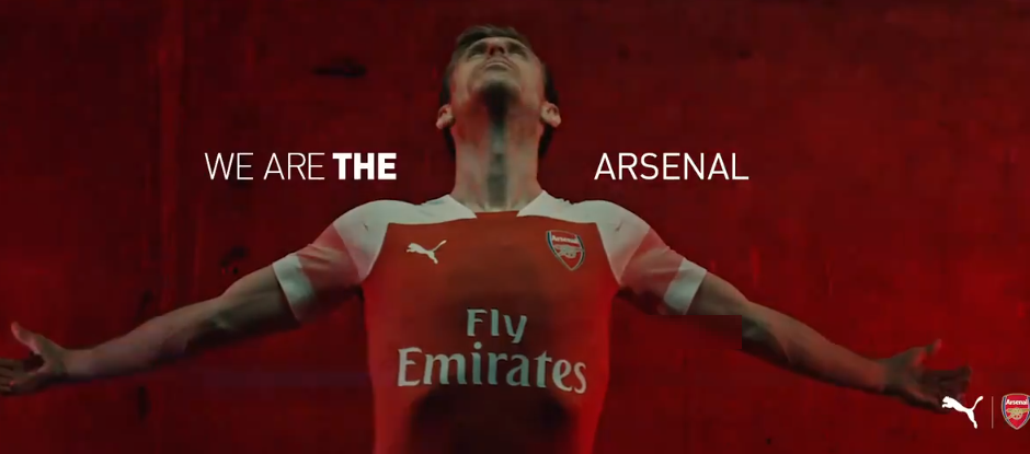 Είναι… αλλού το video παρουσίασης της νέας φανέλας της Άρσεναλ!
