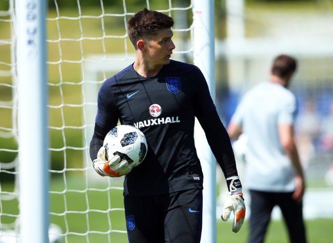 Κοιτάει και Πόουπ η Λίβερπουλ