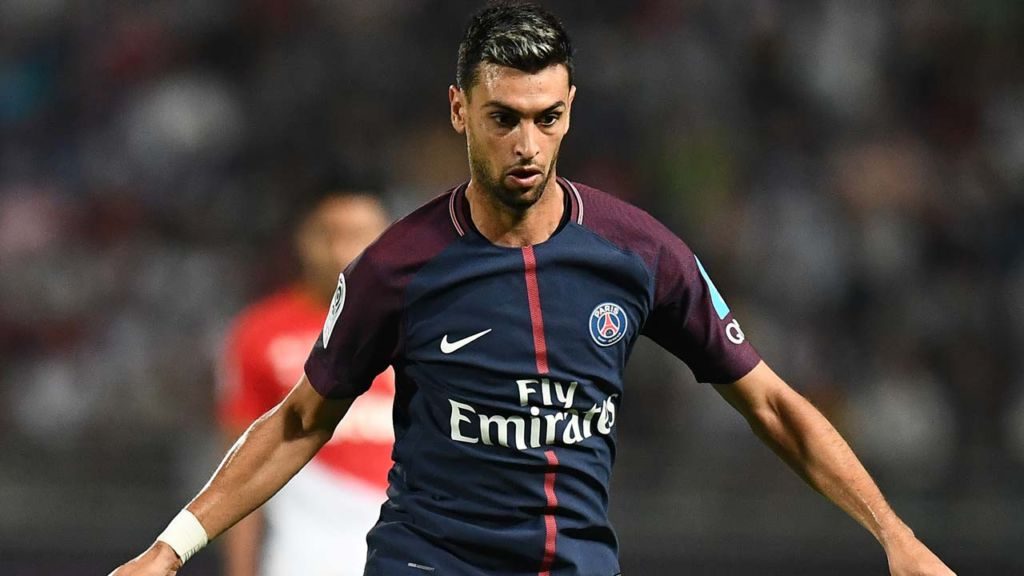 Τίμησε τον Παστόρε η Πάρι (pic)