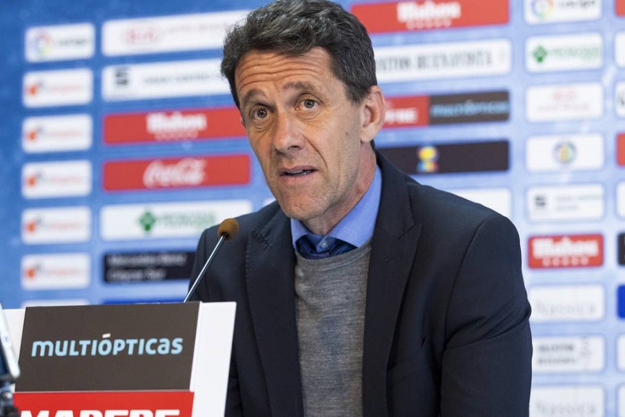 Ο Πλανές στο πλευρό του Αμπιντάλ