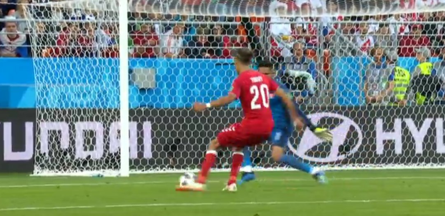 Υποδειγματική αντεπίθεση και 1-0 η Δανία (vid)