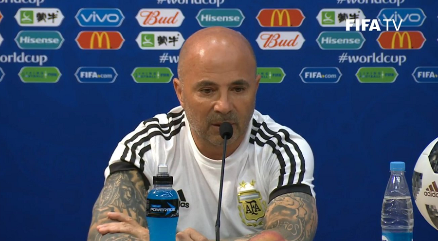 Σαμπάολι: “Εγώ φταίω, δεν μπόρεσα να φτιάξω την ιδανική ενδεκάδα για να βοηθήσω τον Μέσι”