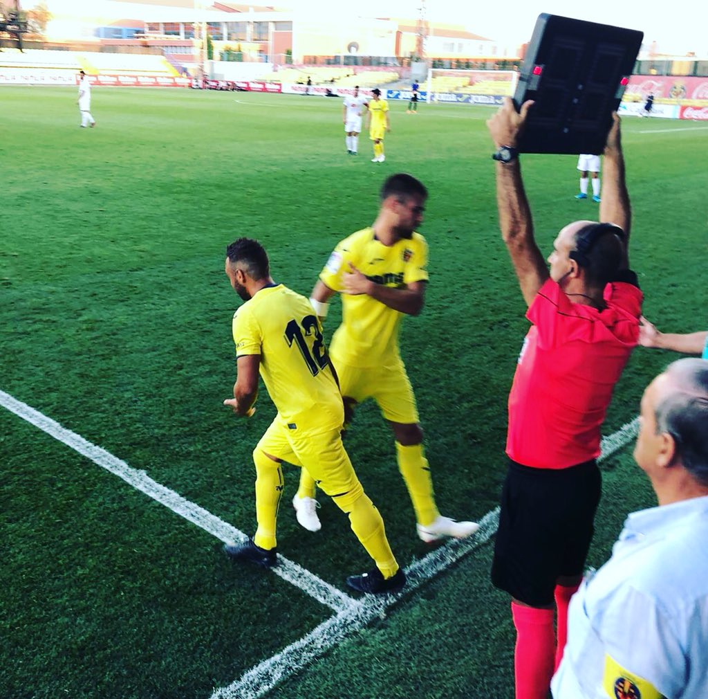 Ο Καθόρλα και πάλι στα γήπεδα