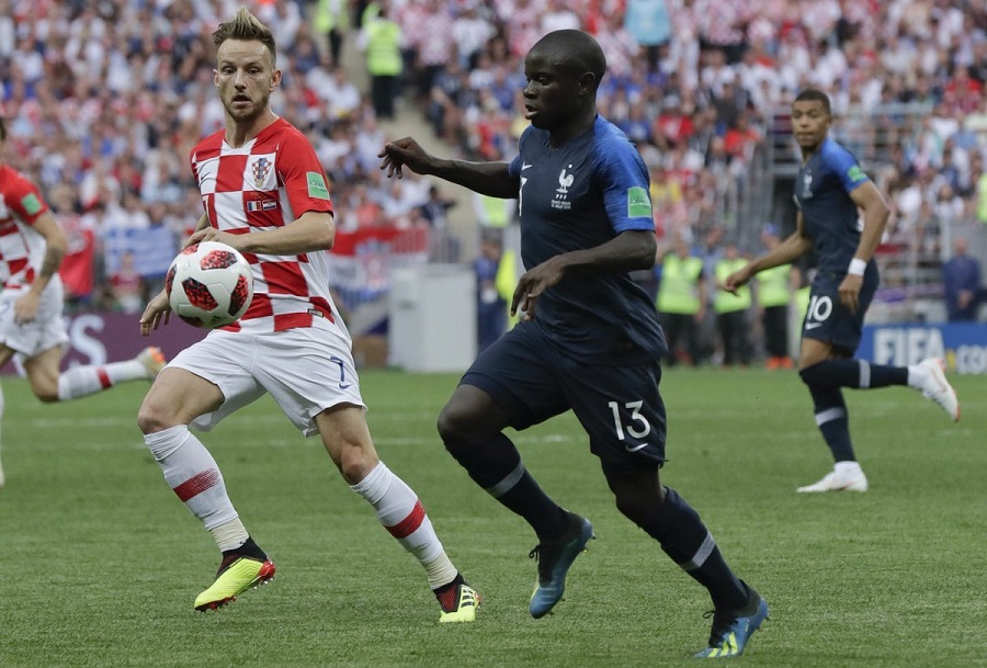 Ο ντροπαλός κύριος Καντέ (pic)