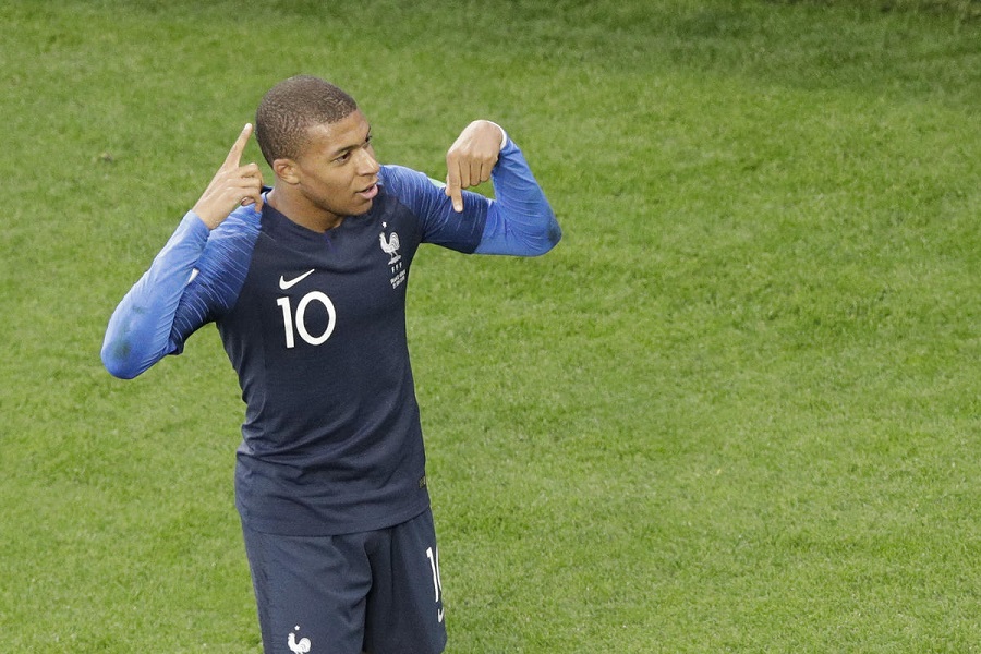 Ο Εμπαπέ έπαθε… Νεϊμάρ! (vid)