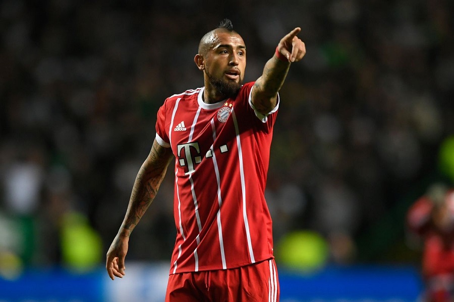 Γίνεται σφαγή στα πόδια του Βιδάλ