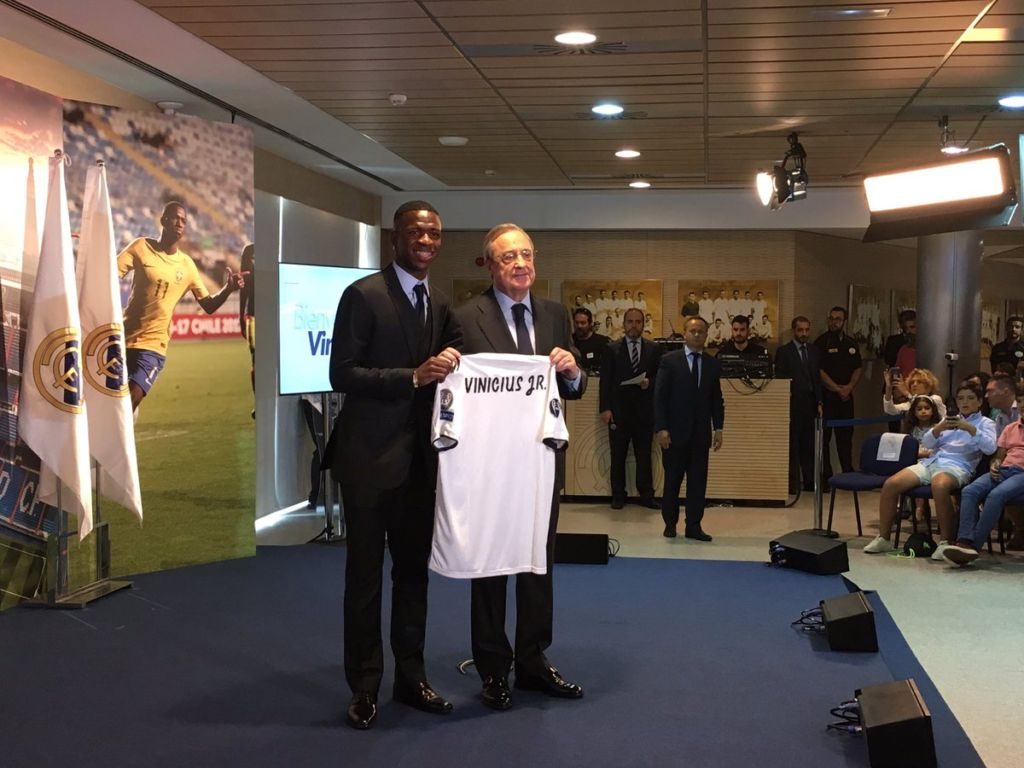 Βινίσιους Τζούνιορ: “Διάλεξα τη μεγαλύτερη ομάδα του κόσμου”