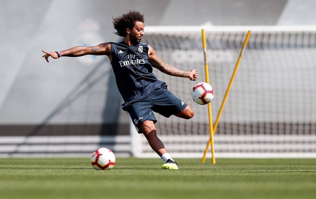 ΒΙΝΤΕΟ: Γκολάρα με σουτ-τηλεφώνημα του Μαρσέλο στην προπόνηση της Ρεάλ!