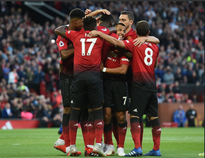 Η Πρέμιερ Λιγκ επέστρεψε με…πούλμαν