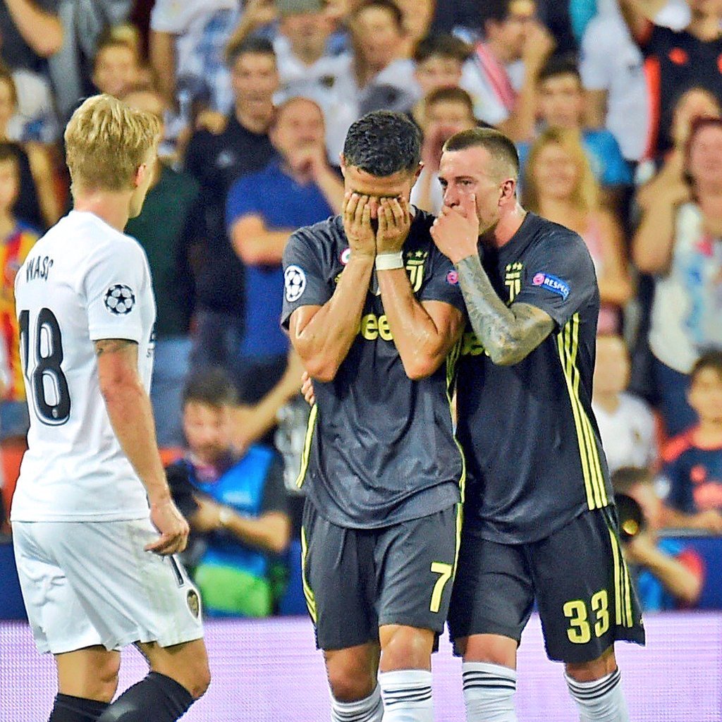 Η μεγάλη ατάκα του Μπερναντέτσκι στον Κριστιάνο μετά την κόκκινη με Βαλένθια!