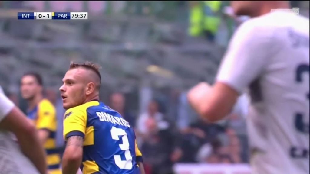 Γκολ-ΕΠΟΣ της Πάρμα στο «Σαν Σίρο» και η Ίντερ στα… σχοινιά! (vid)