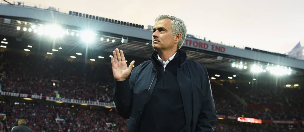 Δυσαρεστημένος με το γήπεδο της Γιάνγκ Μπόις ο Μουρίνιο!