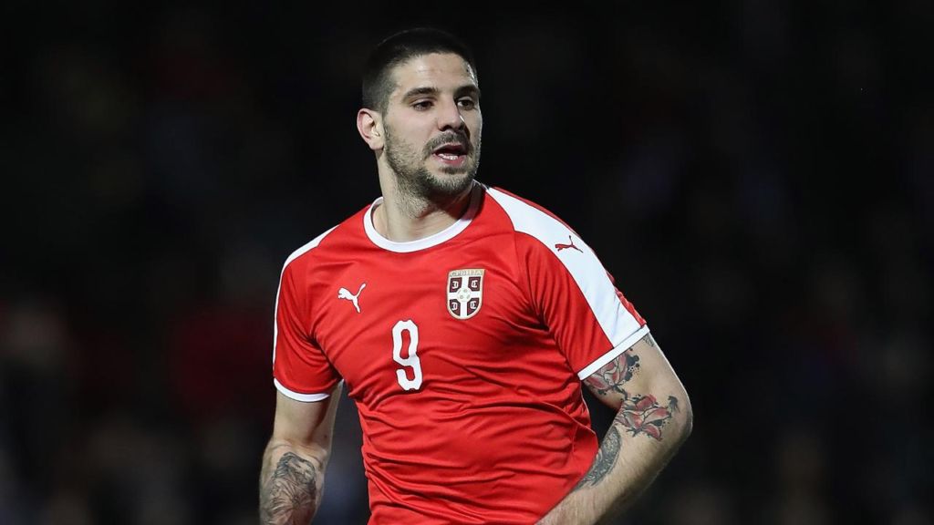 Την κόλλησε στο πόδι του και το “κάρφωσε” ο Μίτροβιτς (vid)