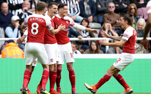 “Κανόνι-σε” τις “καρακάξες” η Άρσεναλ (vid)