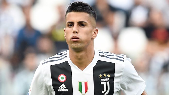 Στη λίστα της Μπαρτσελόνα ο Κανσέλο