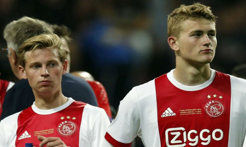 Η Μπαρτσελόνα θα κάνει τα δύο μεγαλύτερα ταλέντα του Άγιαξ να… χαμογελάσουν!