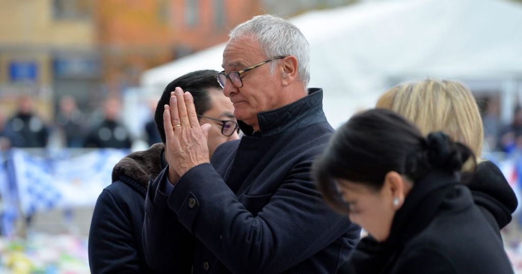 Στο Λέστερ προ τιμήν του αδικοχαμένου Σριβανταναπράμπα ο Ρανιέρι (vid)