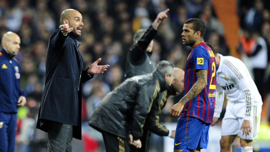 Προπόνηση Γκουαρντιόλα >Σεξ! Άλβες εσύ;!