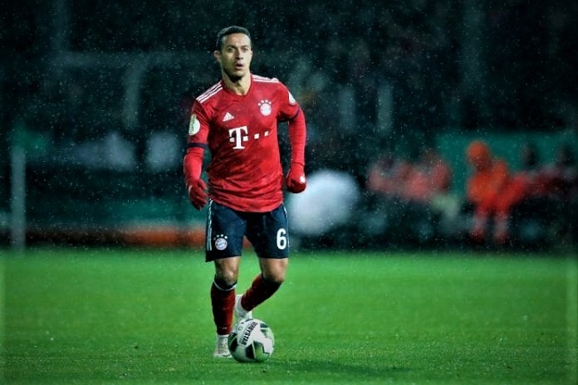 Mπάγερν:  Ένα μήνα εκτός αγωνιστικής δράσης ο Τιάγκο (pic)