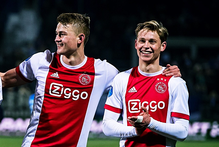 Ντε Λιχτ- Ντε Γιονγκ: Δύο παιδιά μετράνε τ’ άστρα (vids)