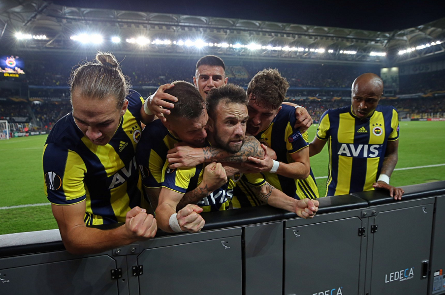 Όλα τα λεφτά ο… Βαλμπουενά! (vids)