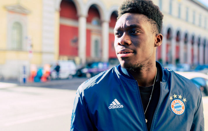 Το παιδί- θαύμα του MLS φόρεσε τη φανέλα της Μπάγερν! (photos)