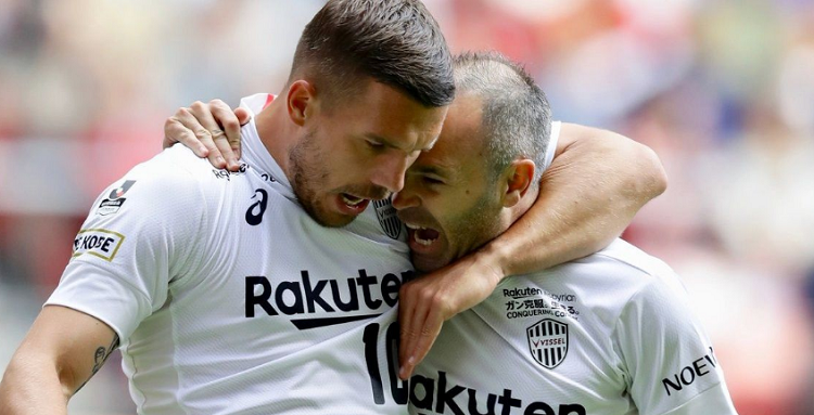 Γκολ σκέτη μαγεία από Ινιέστα και Ποντόλσκι! (vid)