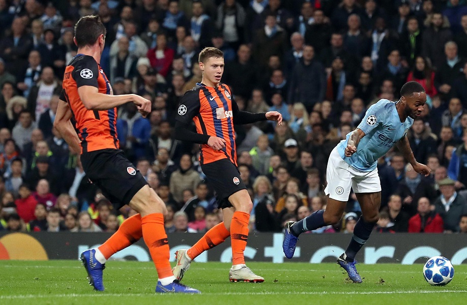 Επισπεύδει το VAR η UEFA μετά το πέναλτι «μαϊμού» στο Μάντσεστερ!