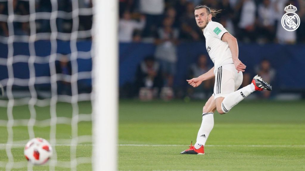 Μπέιλ βγαλμένος από την… Κονάμι διέλυσε την Κασίμα! (vid)