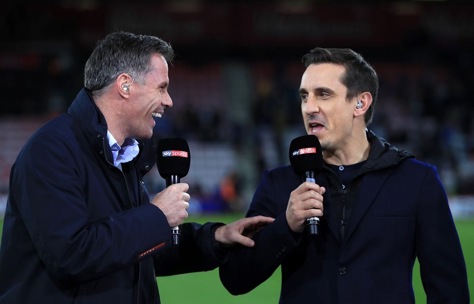 Κάραγκερ και Νέβιλ τυλίγουν μπάλες κι όλοι κλαίνε από τα γέλια! (vid)