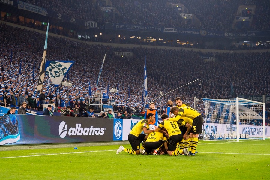 ΑΠΙΘΑΝΟ τρολάρισμα της Ντόρτμουντ στην Σάλκε (pic)