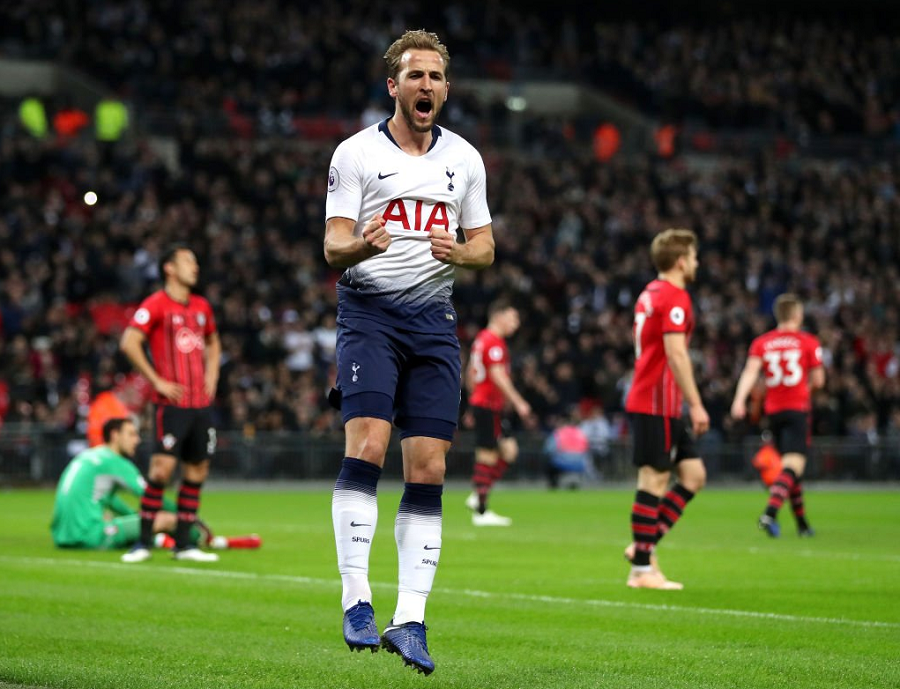 Άνετη κι ωραία η Τότεναμ! (vid)