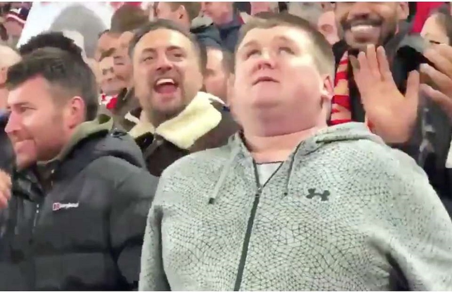 Τυφλός οπαδός της Λίβερπουλ: «Θα πανηγυρίσω όπως όλοι κι ας μη βλέπω…» (vid)