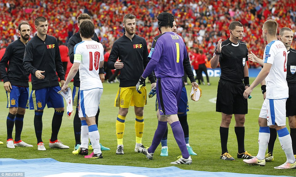 Ντε Χέα προς Τσεχ: «Θα κρατάω για πάντα την φανέλα σου»