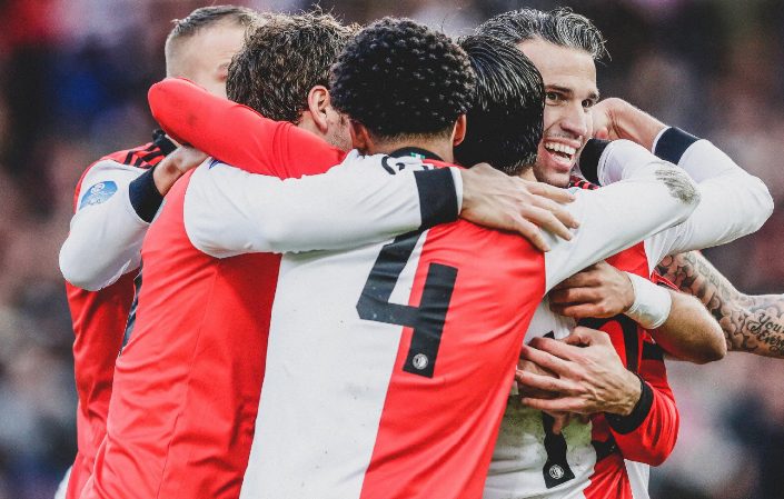 Εξι-φτίλισε τον Άγιαξ η Φέγενορντ!