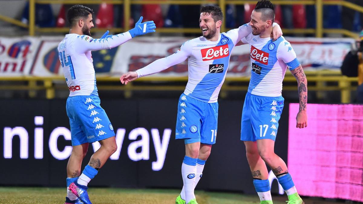 Μετά τον Χάμσικ και άλλος Ναπολιτάνος «τραβάει» για… Ανατολή