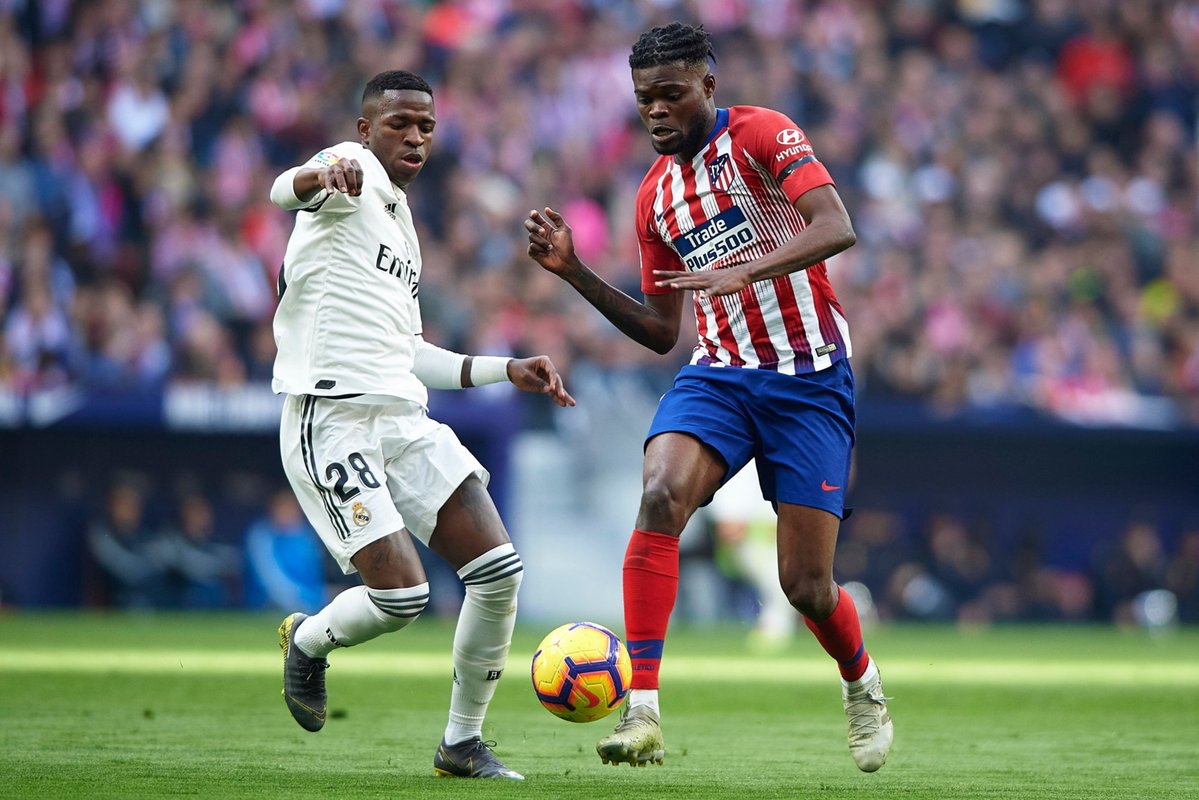 Την VARεσε… κατακούτελα