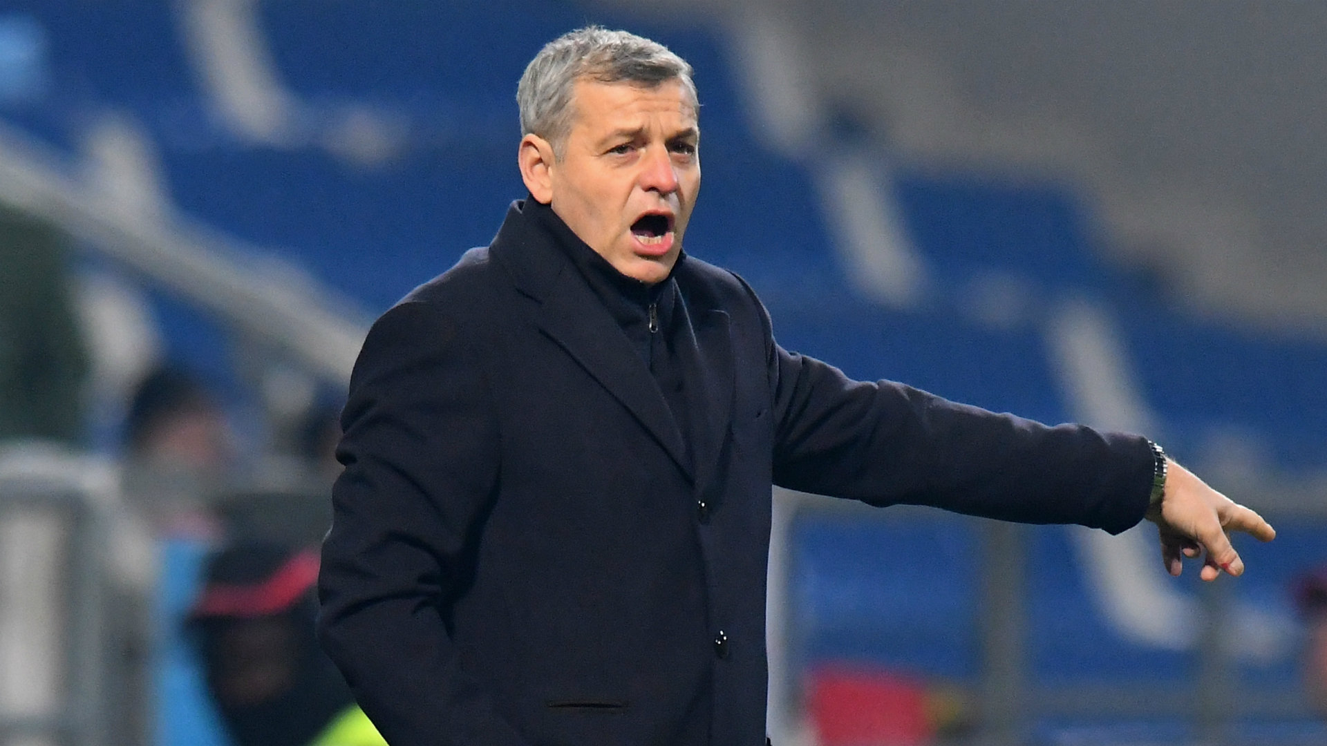 Αποχωρεί από τη Λυών ο Τζενεσιό!