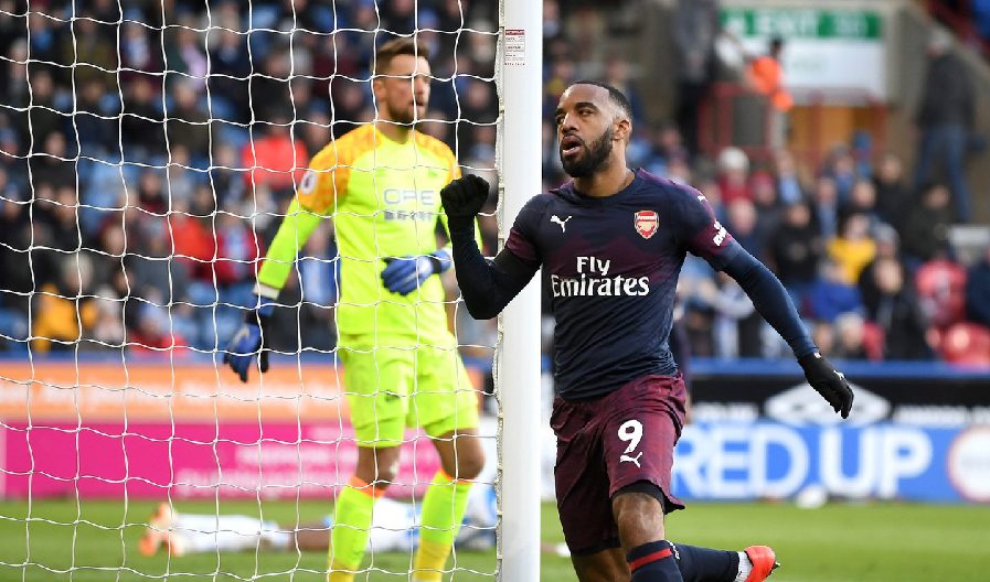 Λείπει ο Ομπαμεγιάνγκ; Κανονίζει ο Λακαζέτ!