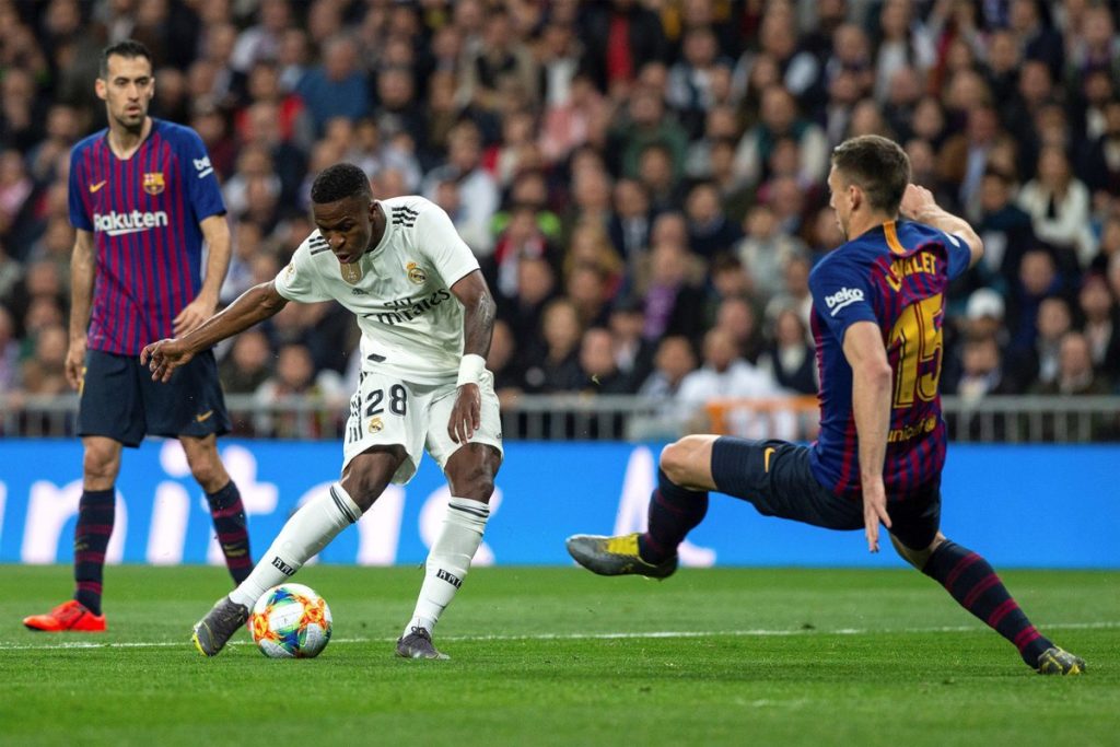 Άλμπα: «Το να συγκρίνεις τον Βινίσιους με τον Μέσι είναι άδικο»