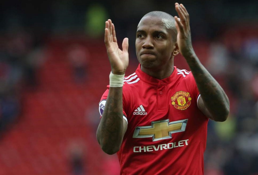 Στη Γιουνάιτεντ και του χρόνου ο Γιάνγκ!