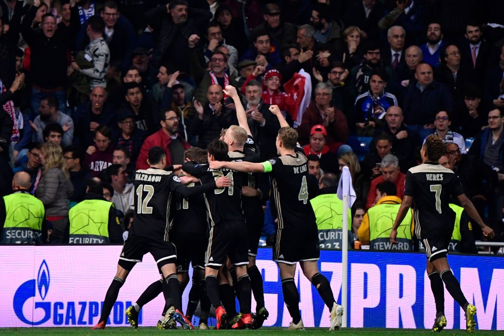 Κρόιφ κοίτα τα παιδιά σου (vid)