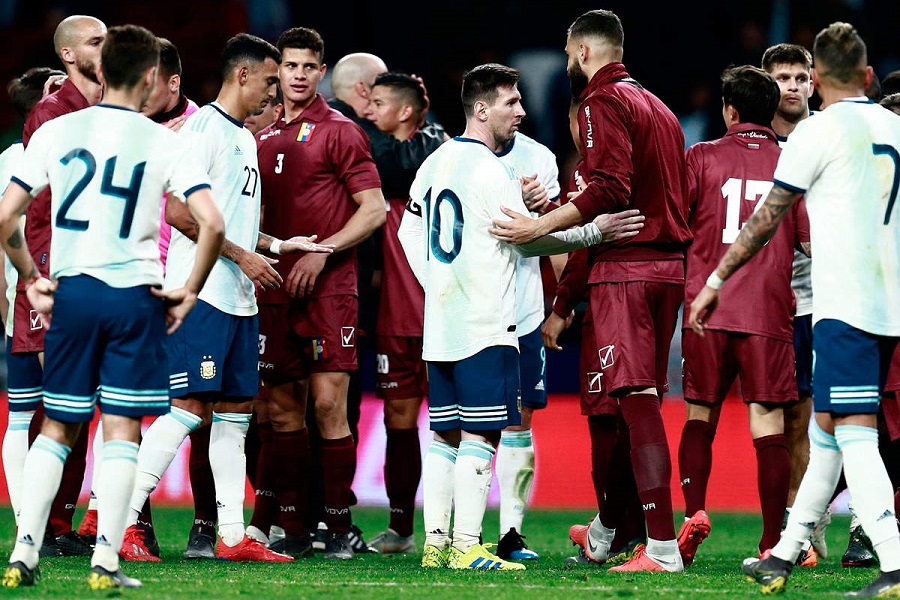 Μαραντόνα: Τρομερό ξέσπασμά κατά της Αργεντινής